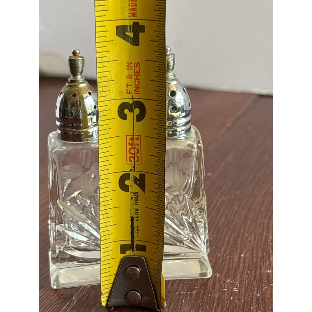 Vintage Etched Glass Salt and Pepper Shakers Set Square Clear Fan Floral Design